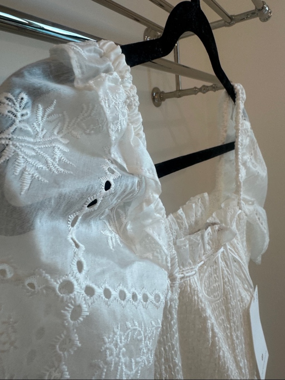 Caroline Constas white embroidered dress Large NWT - Picture 4 of 5